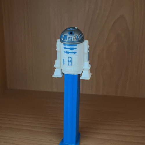 Vintage PEZ Dispenser Star Wars Disney R2-D2 like new, blue