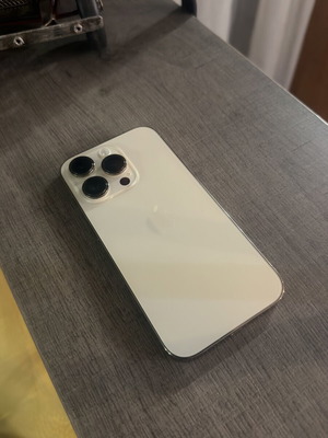 iPhone 14 Pro 128GB like new