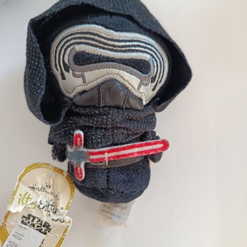 Star Wars Yoda and Kylo Ren plush set like new