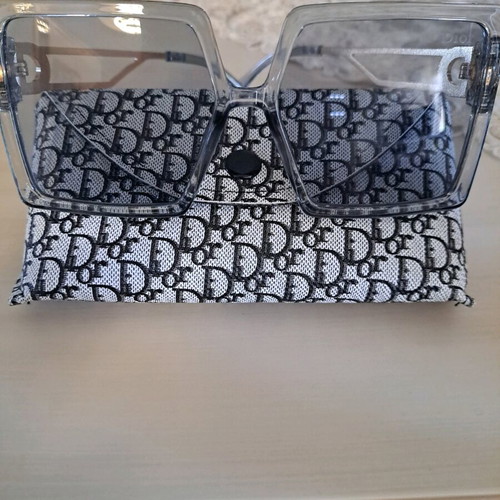 Dior women's glasses like new, transparent with case
