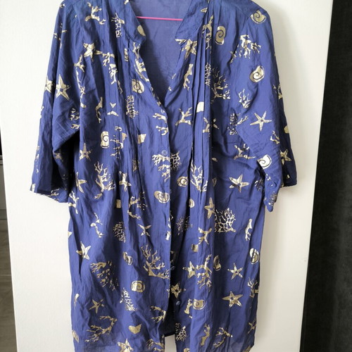 Women's blue shirt with gold designs, 3/4 sleeves, adjustable
