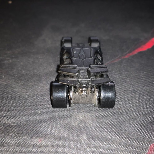 Tumbler Dark Knight Batmobile Hot Wheels used black 2006