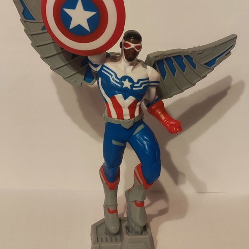 Captain America Kinder figure used, ideal for Marvel collectors