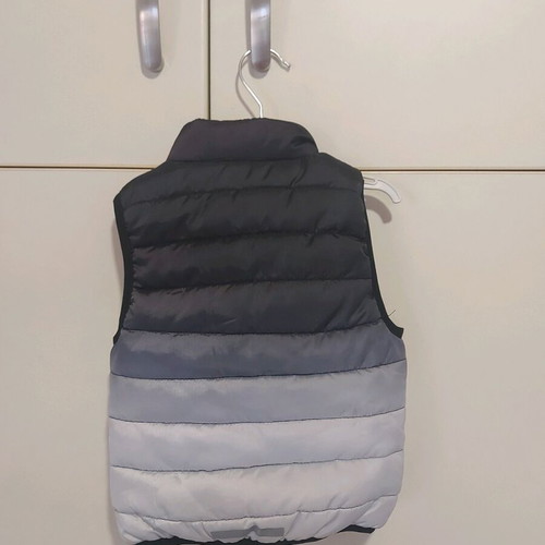 Sleeveless jacket 1 year old new, 86cm