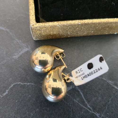 Gold teardrop earrings with box