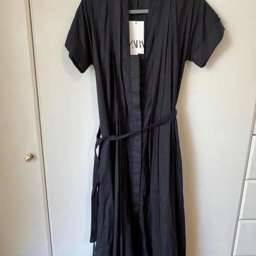 zara black shirt dress Zapakasa Women Black and White Satin Black Tie Dress with Slit Mermaid  Strapless Long Formal Dress