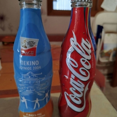 Coca Cola collectible bottles from 2004 Olympic Games like new