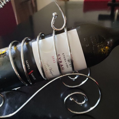 Wine serving holder like new