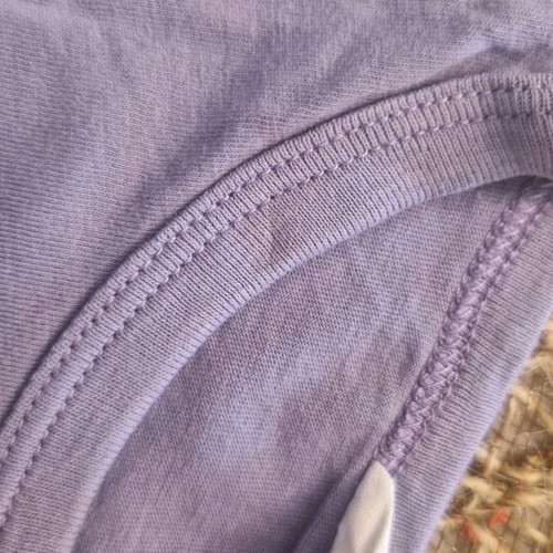 Purple Dinosaur T-shirt H&M like new, size 6-7