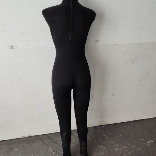 Display mannequin 160 cm female used, polyurethane
