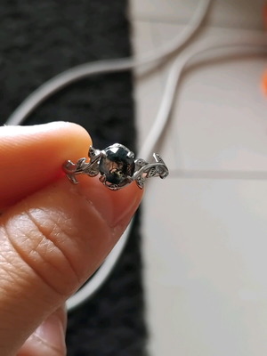 Moss Agate Silver Ring Size 6 With Leafy Design
