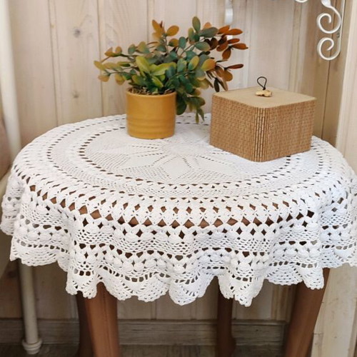 Crocheted handmade doilies set of 3 like new