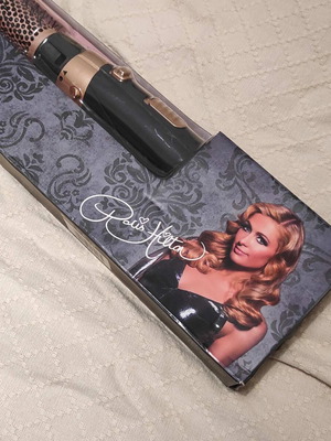 Βούρτσα με αέρα Paris Hilton καινούργιο