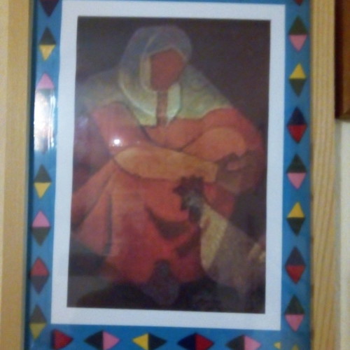 Two small used frames with ethnic Arabia theme