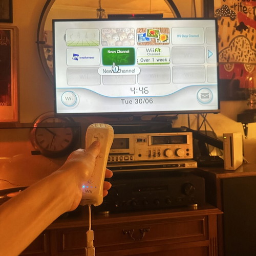 Nintendo Wii bundle with Balance Board, 2 remotes, 2 nunchuks & Wii Fit game like new