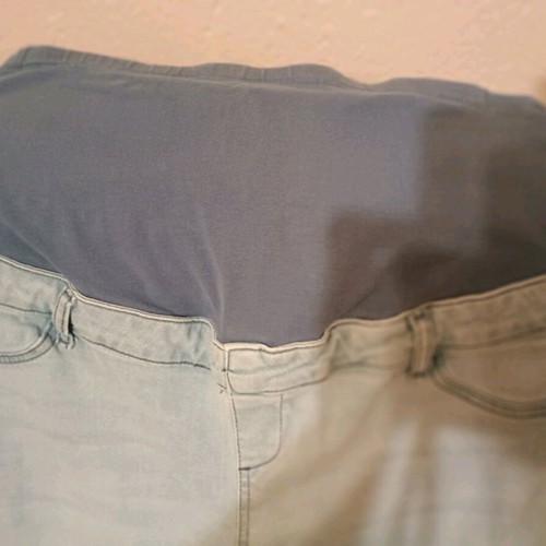 Maternity jeans pack of 2 used, size 40 and elastic black 30/34