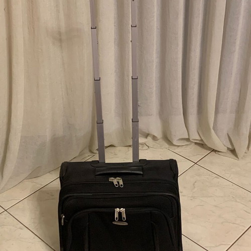 Τσάντα πιλότου Samsonite σαν καινούργια, μαύρη με ρόδες και τηλεσκοπικό χερούλι