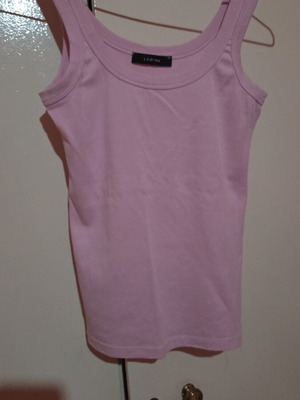 Lumina pink shirt small medium like new, elastic