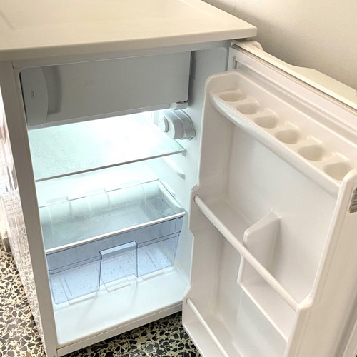 Mini Bar Robin RT-115BL refrigerator like new