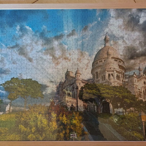Framed puzzle like new, dimensions 0.53x0.73 m