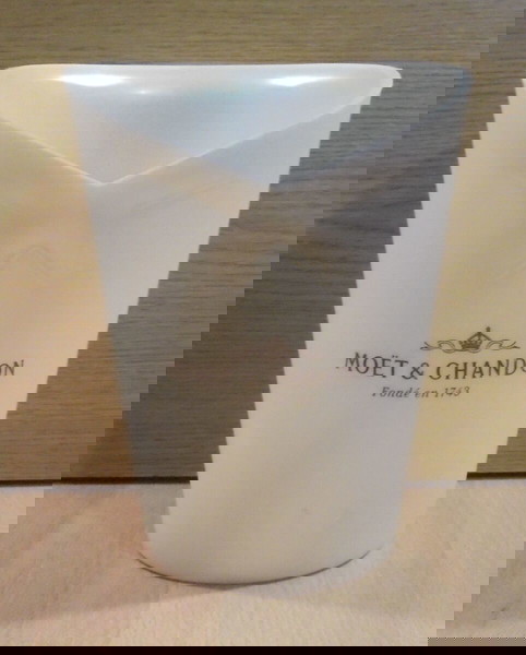 Moet & Chandon Σαμπάνια διαφημιστική πλαστική παγοθήκη