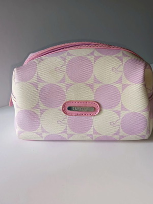 Carpisa Cosmetic Bag used, light purple/pink with zipper pocket