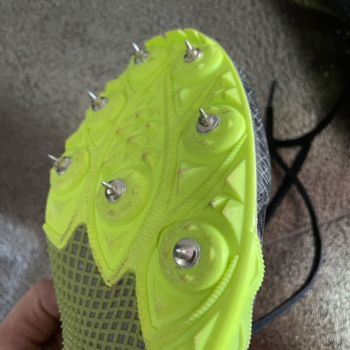 Admiral track shoes with spikes like new, size 41 with case and spare spikes