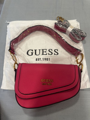 Τσαντάκι Guess καινούργιο, ροζ