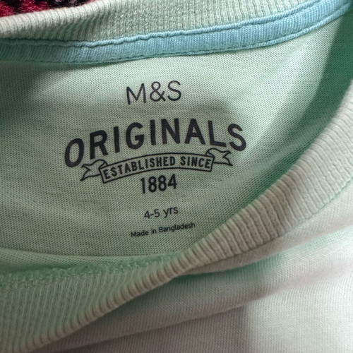 Marks & Spencer t-shirt for 4 years like new, green