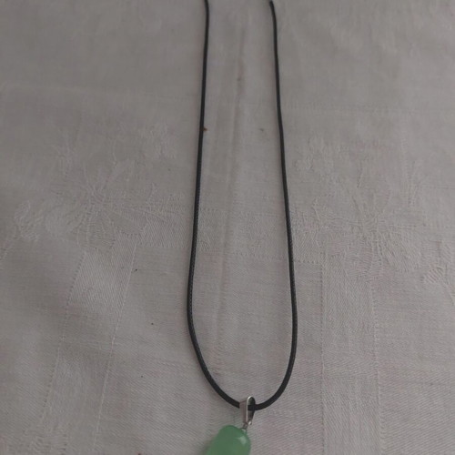 Necklace from PU leather like new, black and green, 45 cm + 5 cm extension