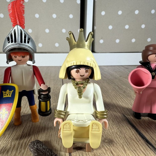 Vintage Playmobil Medieval Royal Court lot used, queen and knights