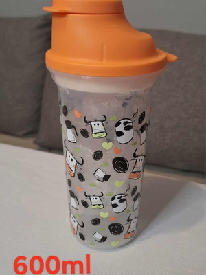 Tupperware shaker 600ml new
