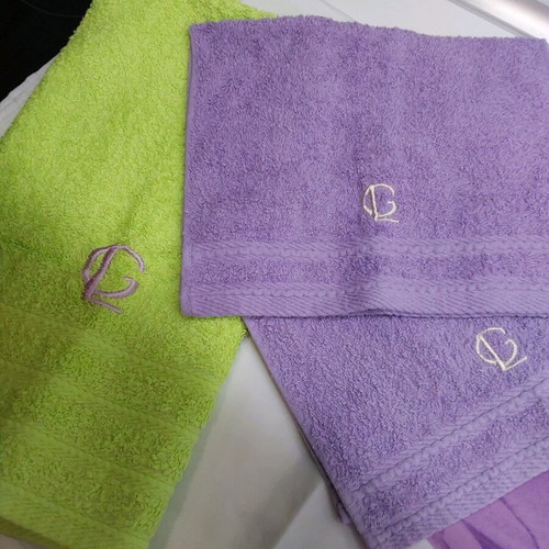 Spirella shower curtain and bath mat set used in very good condition