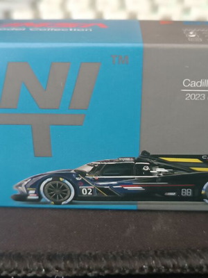 Mini GT Cadillac V-Series R #02 2023 IMSA Daytona model car