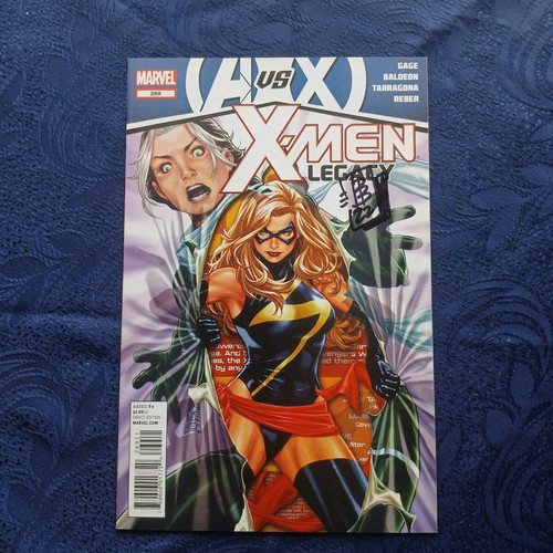 X-men Legacy #269 like new with David Baldeon signature
