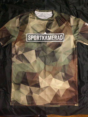 Bundeswehr dry-fit sports shirt like new, size XL