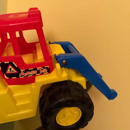 Kids toy truck excavator used with hard plastic