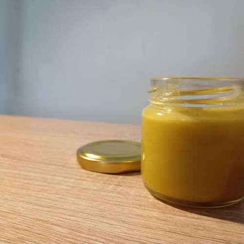 Beeswax Balm Hand-Made with Balsam Oil