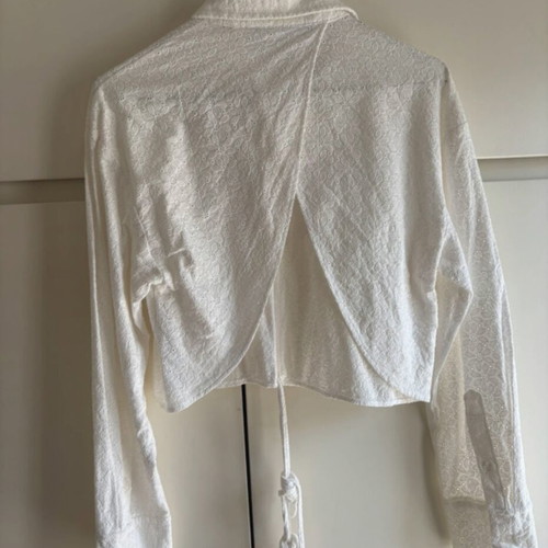 Zara shirt new, white guipure lace, size M