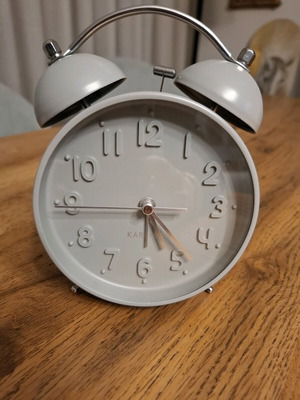Table clock like new