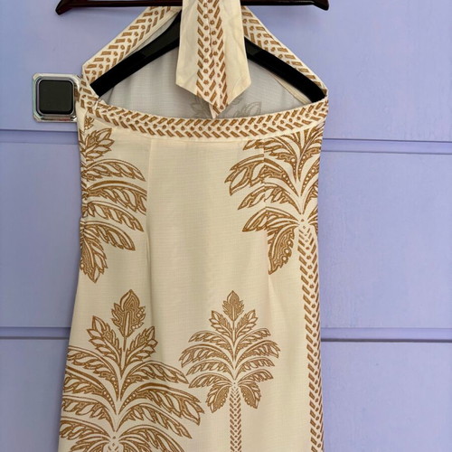 Shein halter neck mini dress beige and -  7,00 - Vendora.cy