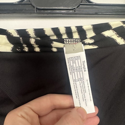 Triumph women's swimsuit new, zebra style, size 40