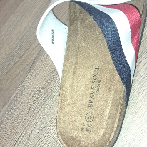 Brave Soul London men's slippers like new, size 43.5