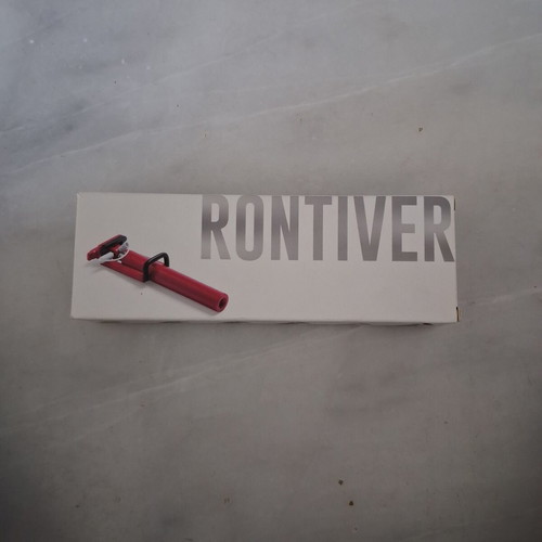Rontiver Selfie Stick new, lightweight and practical for travel