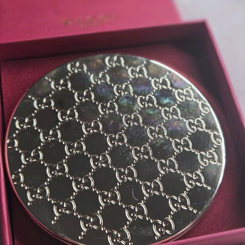 Gucci Make Up Mirror new, never used