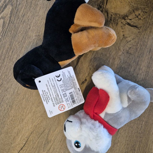 Plush Dogs jumbo 18cm, new, pack of 2