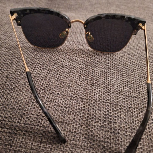 Vedi by Vedi Vero sunglasses used with mirror lens and tortoise gray