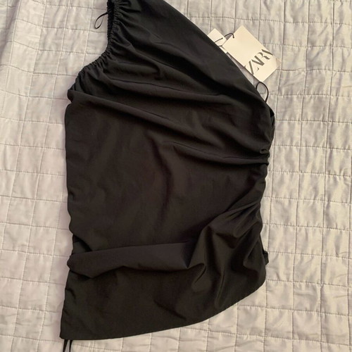 Zara one-shoulder blouse new, black, size L