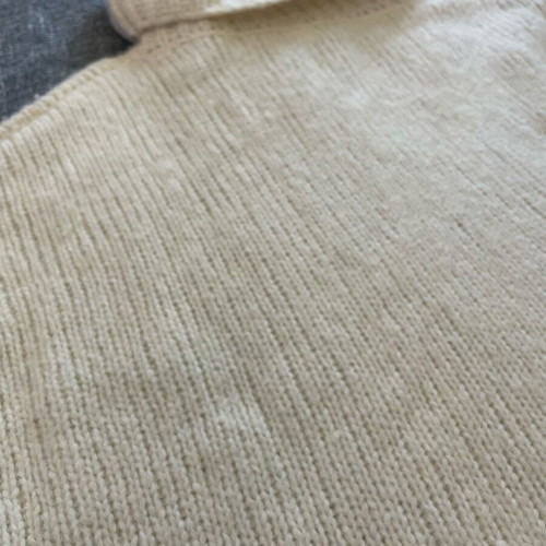 Boss alpaca wool sweater 53% like new, size M, white