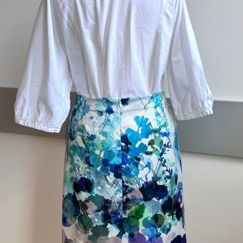 Dexter set colorful skirt and linen HM shirt like new